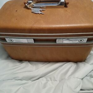 1960s 1970s makeup bag good condition